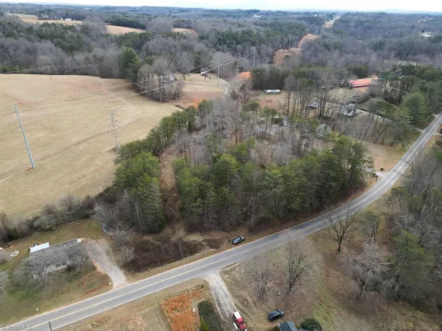 $50,000 | 0 Long Hill Road, Pilot Mountain, NC 27041