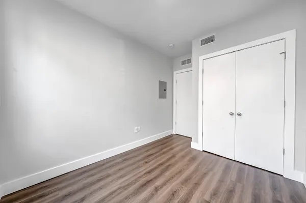 $1,800 | 91 East 21st Street, Unit 1, Bayonne, NJ 07002