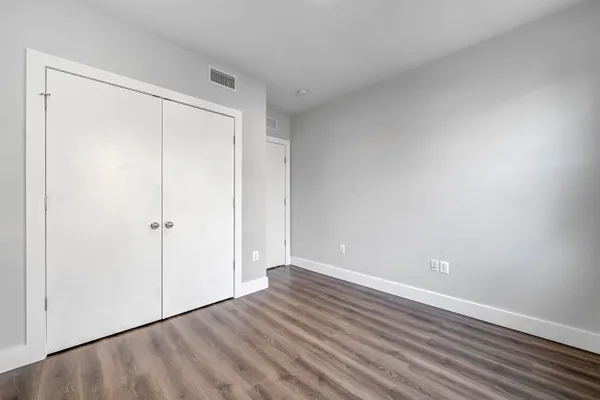 $1,800 | 91 East 21st Street, Unit 1, Bayonne, NJ 07002