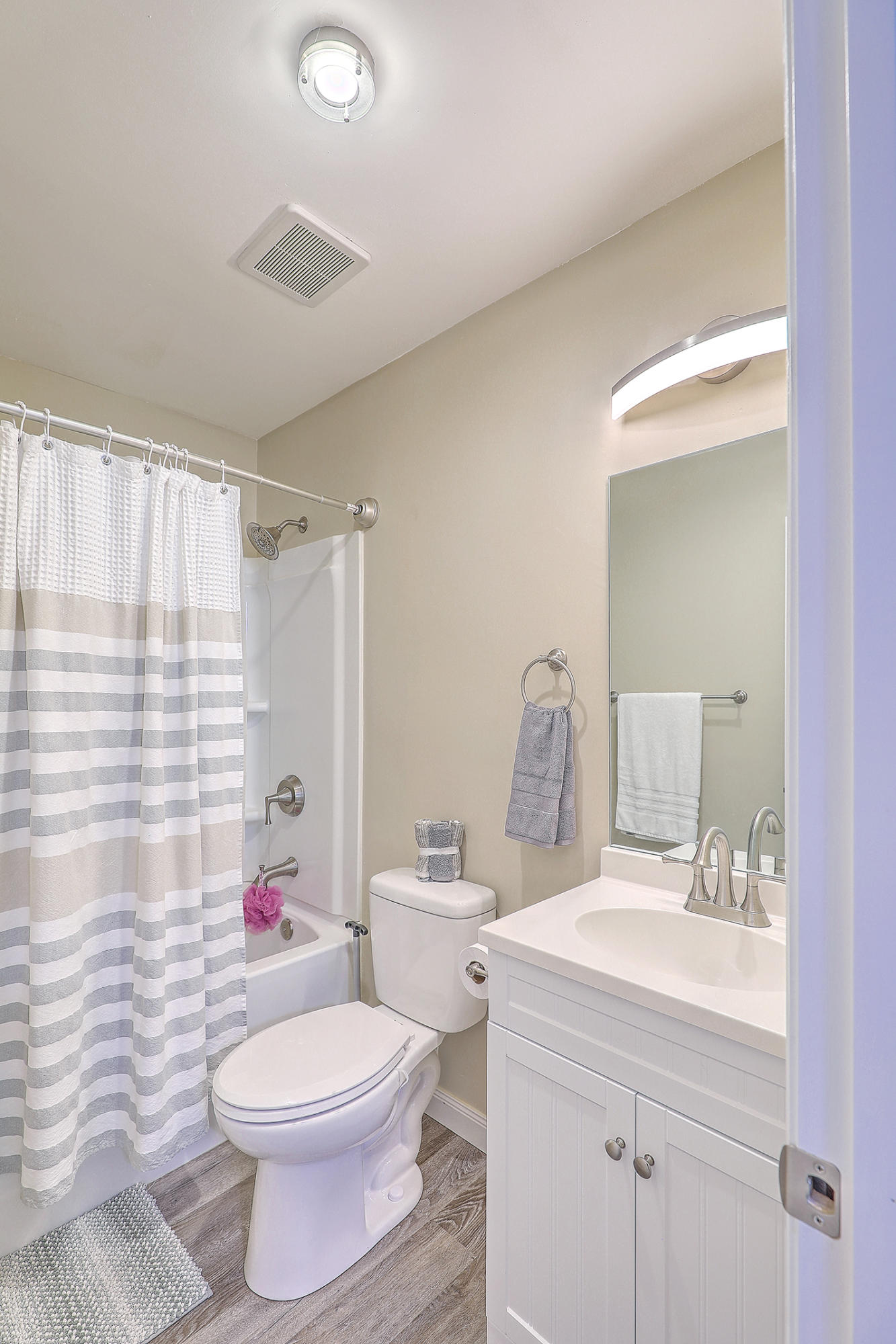 123 Manchester Road Summerville, SC 29486 - Photo 11 of 16 Master Bath