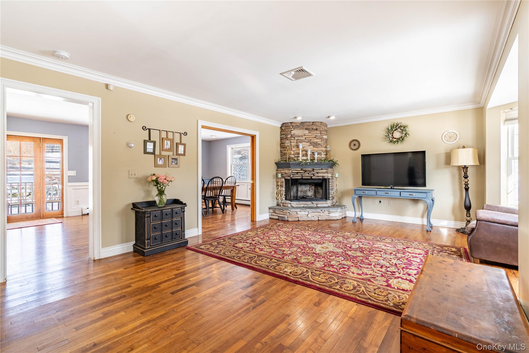 55 Bailey Road New Hampton, NY 10958 - Photo 10 of 50