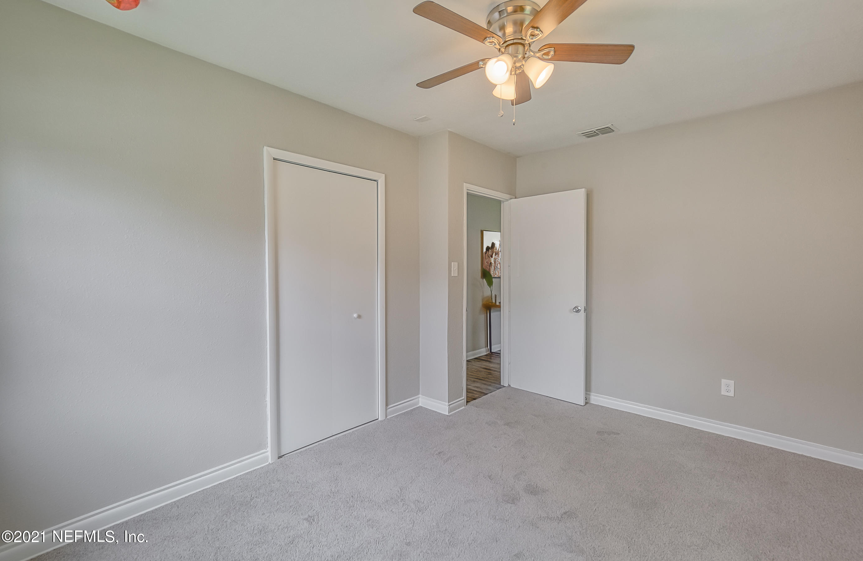 5319 Woodcrest Road Jacksonville, FL 32205 - Photo 10 of 36 Bedroom 2