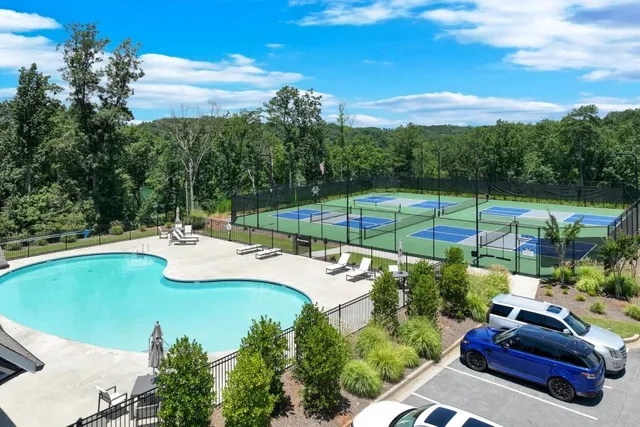 $695,000 | 5212 Watchmans Cove, Gainesville, GA 30504