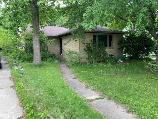 $185,000 | 3220 Maryland Road, Rockford, IL 61108