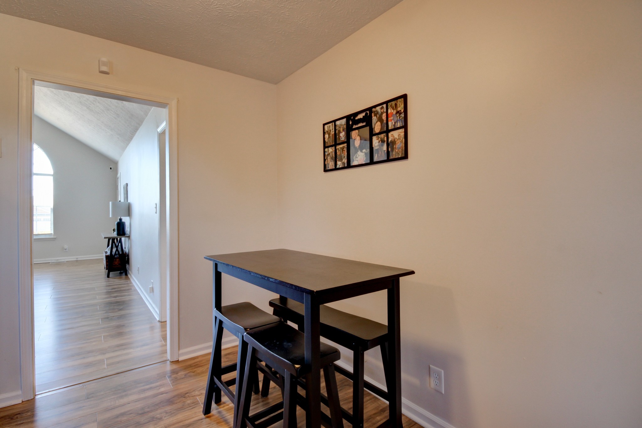 924 Hugh Hunter Road Oak Grove, KY 42262 - Photo 8 of 27 Gallery Image 8