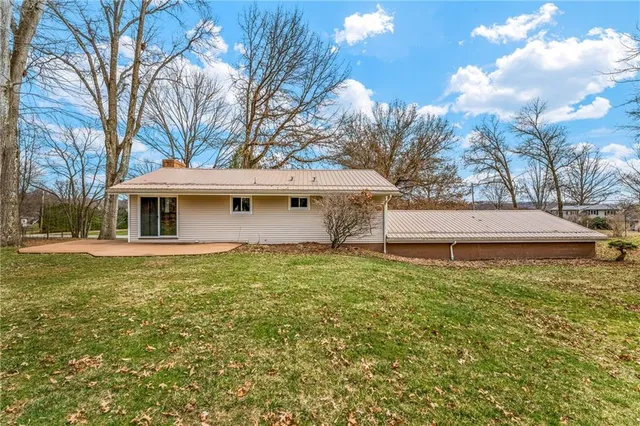 $469,000 | 679 Latonka Drive, Mercer, PA 16137