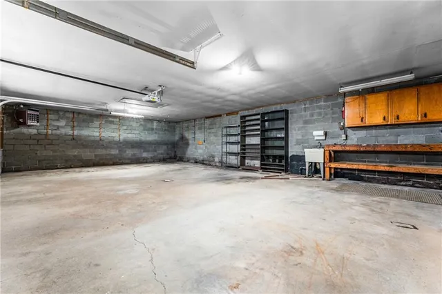 $469,000 | 679 Latonka Drive, Mercer, PA 16137