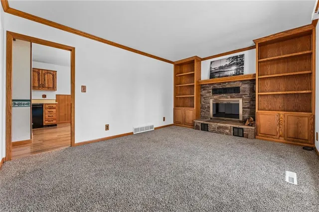 $469,000 | 679 Latonka Drive, Mercer, PA 16137