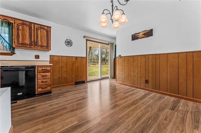 $469,000 | 679 Latonka Drive, Mercer, PA 16137