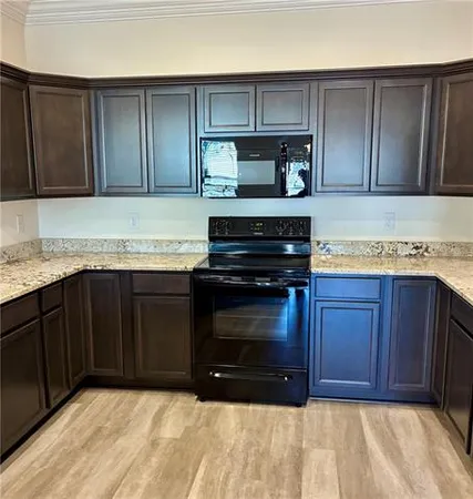 $1,800 | 260 Snowy Egret Court, Madisonville, LA 70447