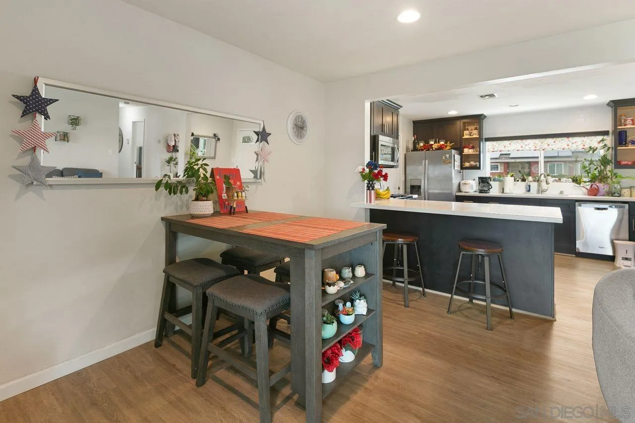 9739 Ramo Road Santee, CA 92071 - Photo 11 of 30 Gallery Image 11