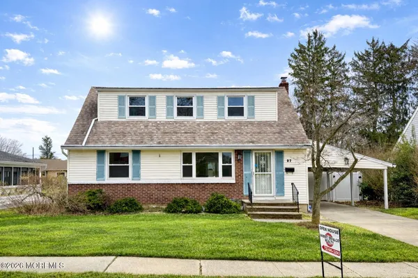 $688,888 | 27 Runyon Avenue, Freehold, NJ 07728