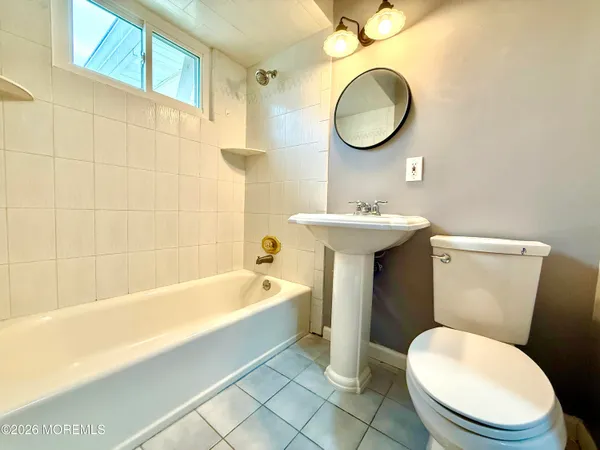 $688,888 | 27 Runyon Avenue, Freehold, NJ 07728