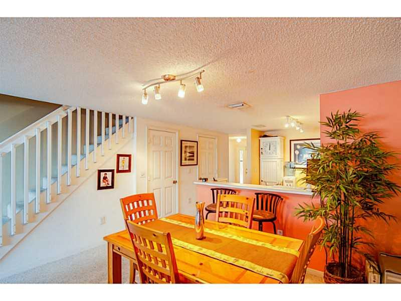 896 Jeffery Street, Unit 896 Boca Raton, FL 33487 - Photo 11 of 28 Dining Room
