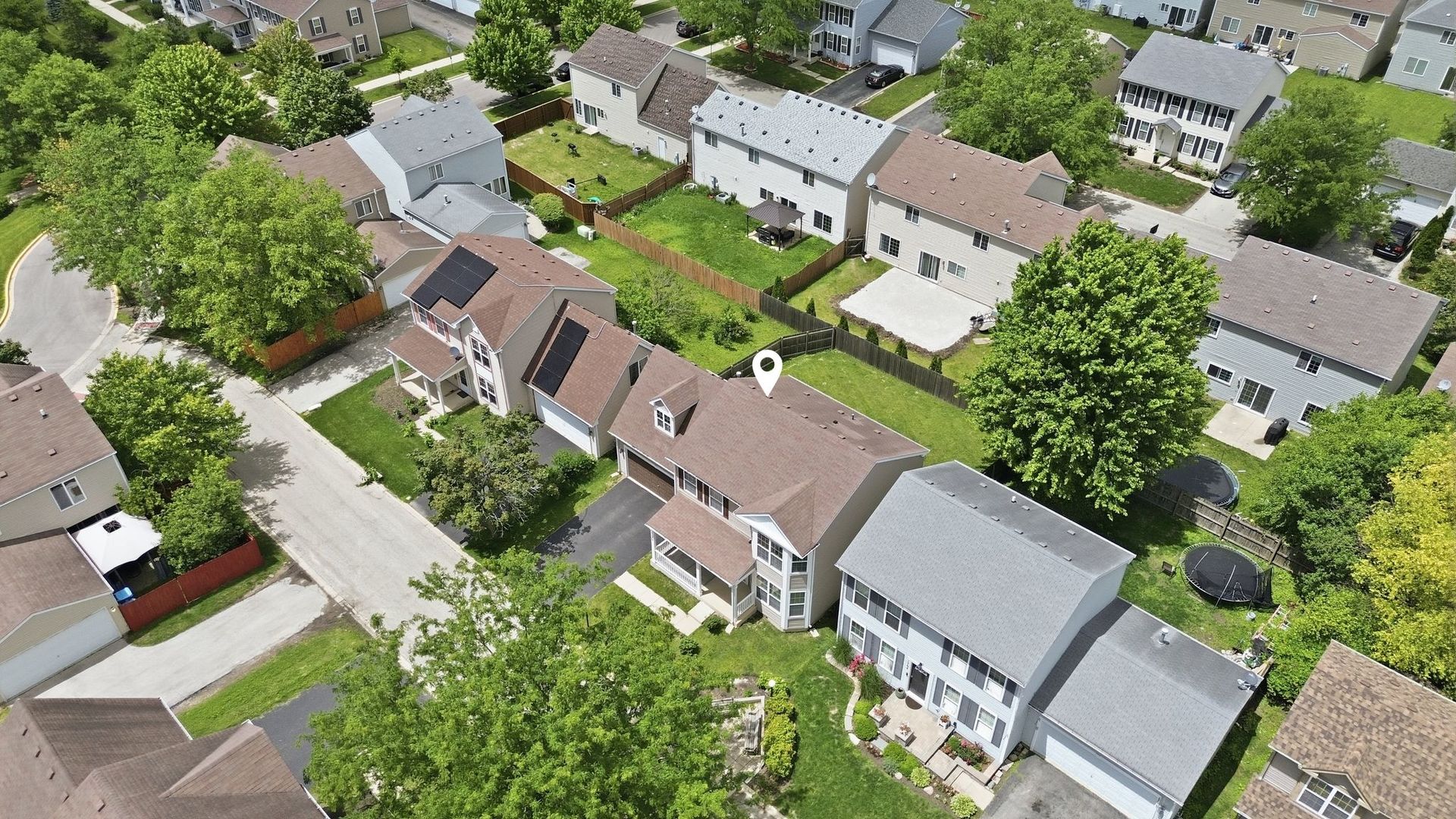 1758 Edith Lane Aurora, IL 60504 - Photo 28 of 28 an aerial view of residential house with outdoor space