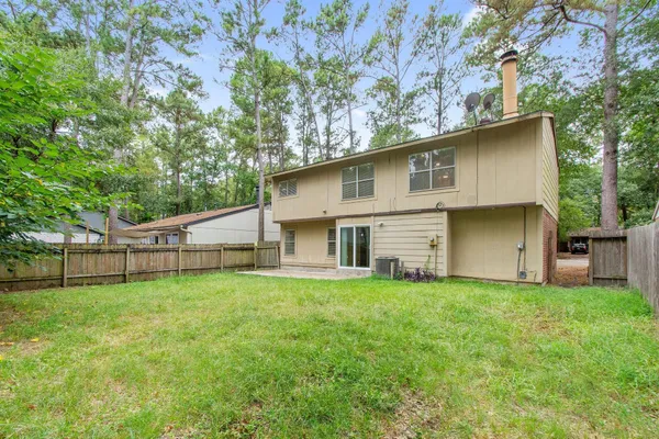 $1,850 | 32 Marabou Place, The Woodlands, TX 77380