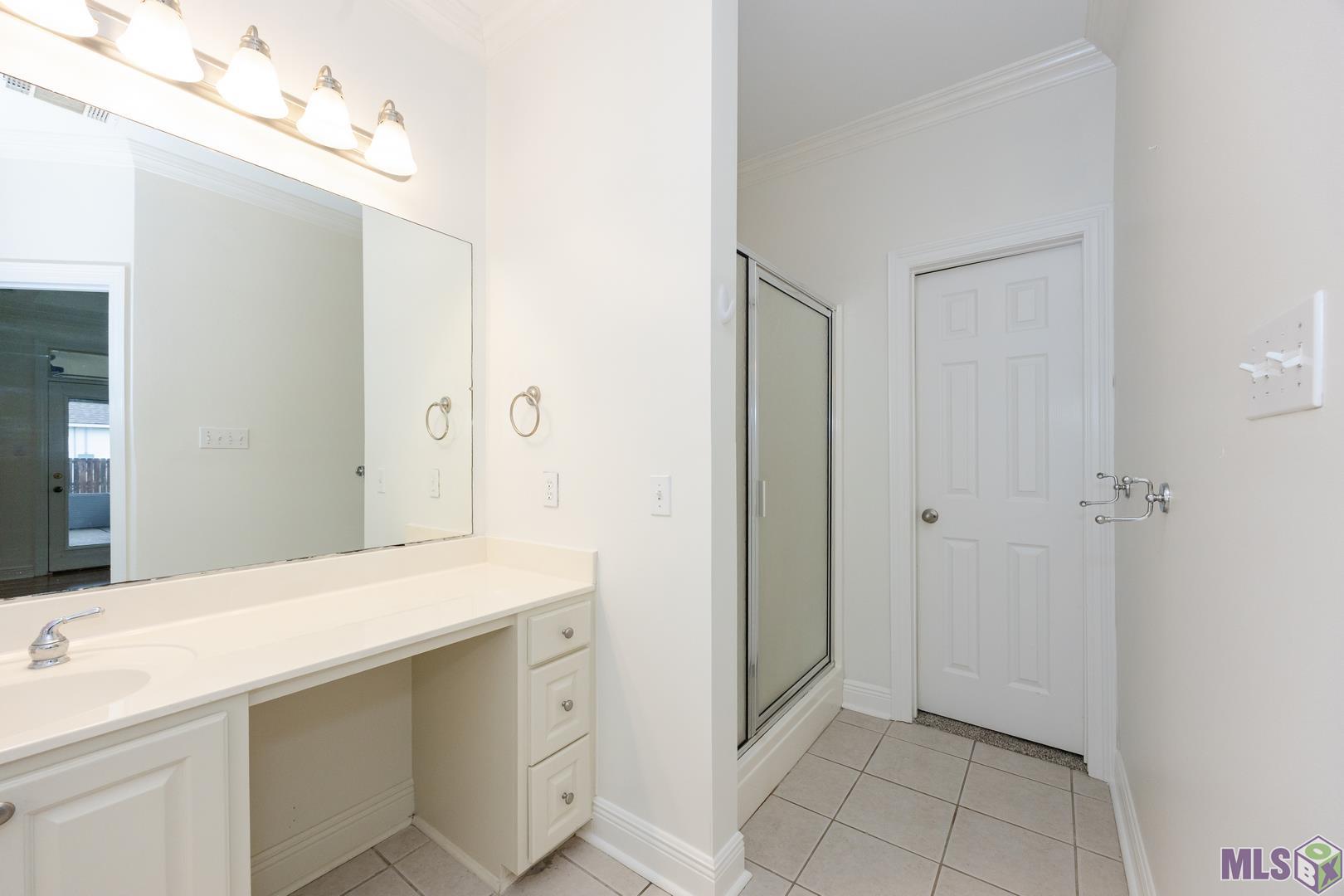 18249 Shadow Creek Avenue Baton Rouge, LA 70816 - Photo 18 of 37