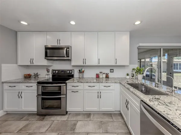 $280,000 | 511 Rubens Drive, Unit 511, Nokomis, FL 34275