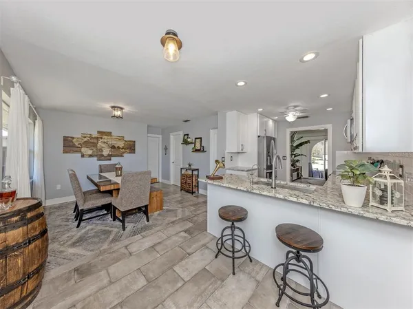 $280,000 | 511 Rubens Drive, Unit 511, Nokomis, FL 34275