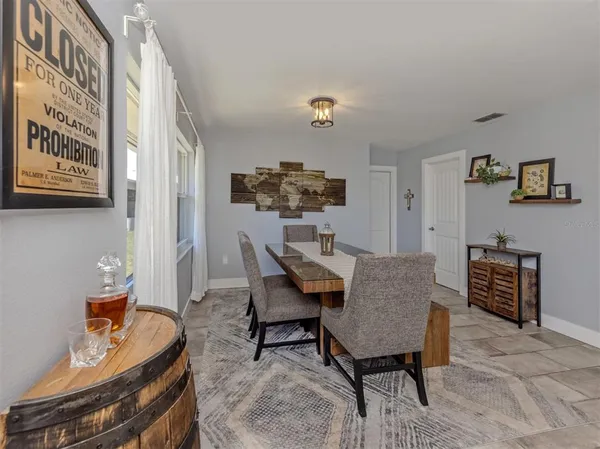 $280,000 | 511 Rubens Drive, Unit 511, Nokomis, FL 34275