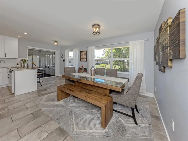 $280,000 | 511 Rubens Drive, Unit 511, Nokomis, FL 34275