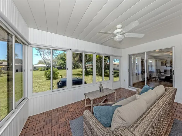 $280,000 | 511 Rubens Drive, Unit 511, Nokomis, FL 34275