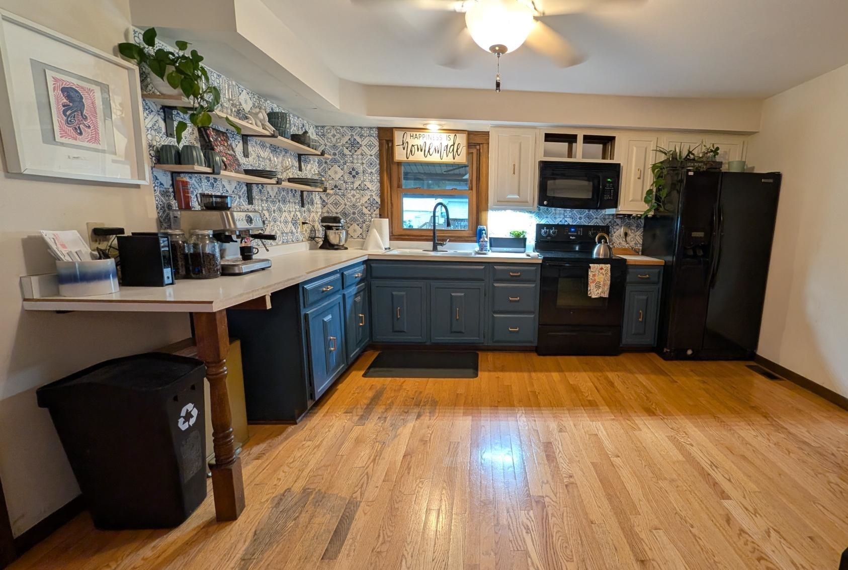 408 8th Street Baraboo, WI 53913 - Photo 13 of 33