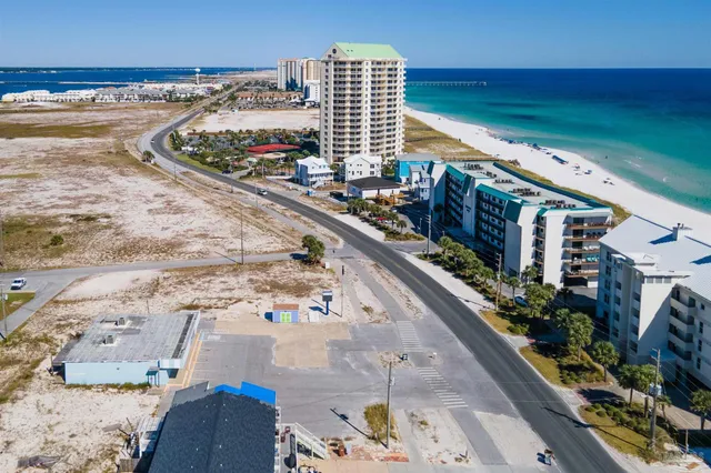 $3,789,900 | 8212 Gulf Boulevard, Navarre, FL 32566