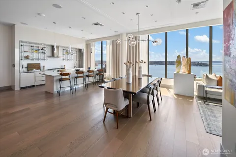 $1,835,000 | 2510 6th Avenue, Unit 2908, Seattle, WA 98121