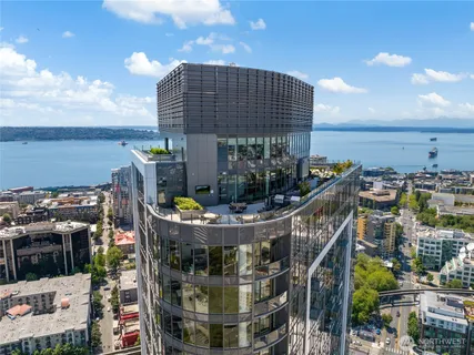 $1,835,000 | 2510 6th Avenue, Unit 2908, Seattle, WA 98121