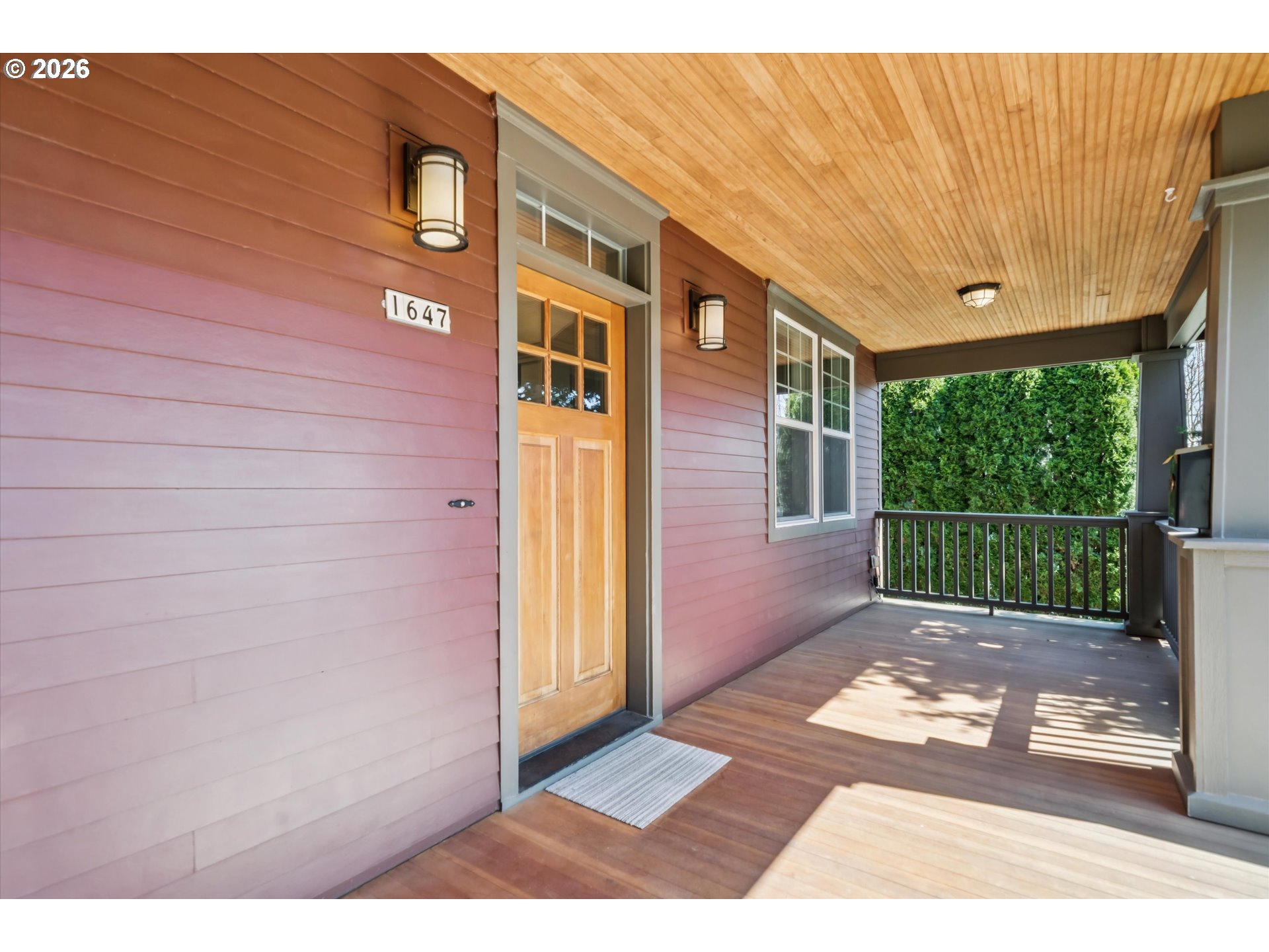 1647 Southeast Spokane Street Portland, OR 97202 - Photo 4 of 43