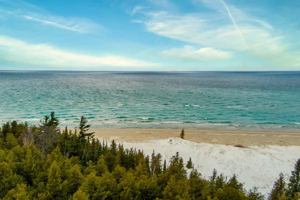 $1,895,000 | 3312 Old State Road, Frankfort, MI 49635