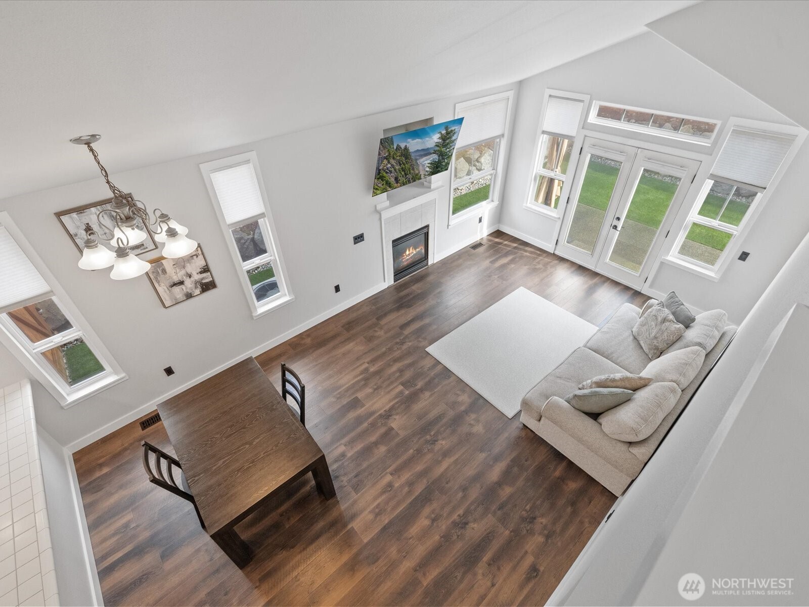 16501 48th Avenue West, Unit B Edmonds, WA 98026 - Photo 12 of 32