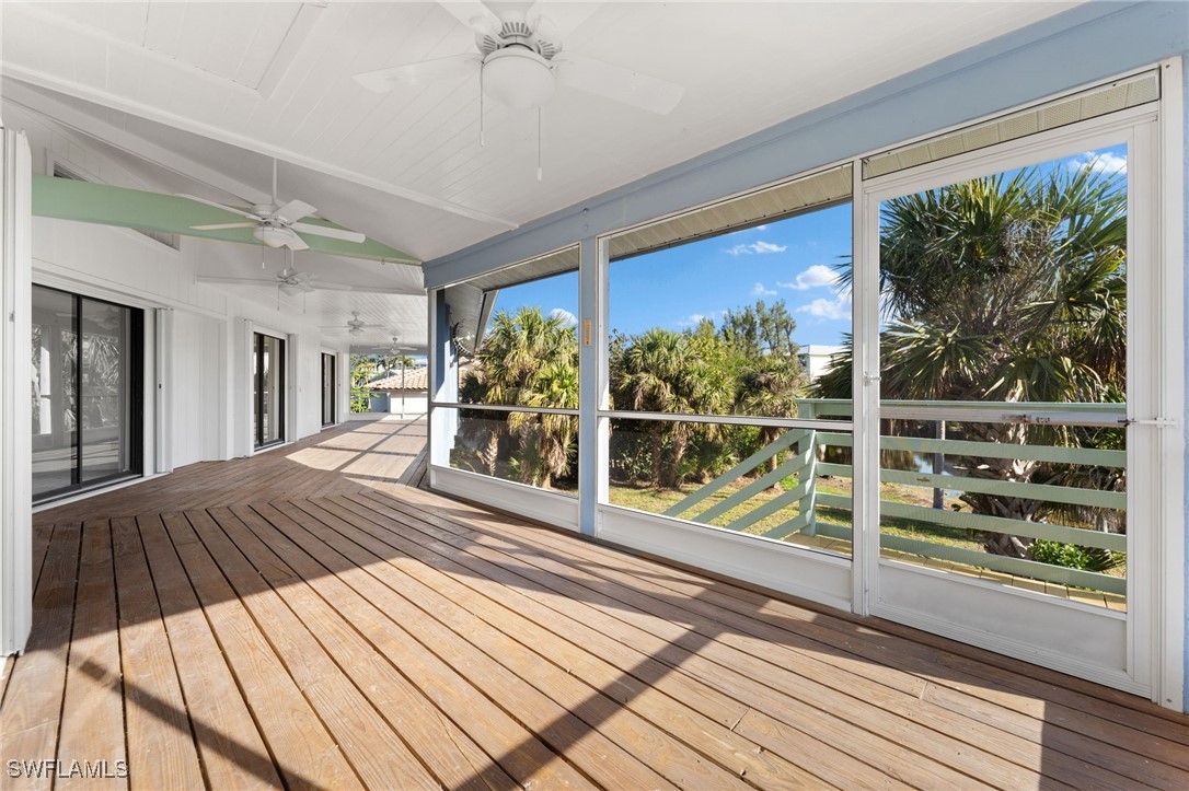 662 East Rocks Drive Sanibel, FL 33957 - Photo 13 of 39 Gallery Image 13