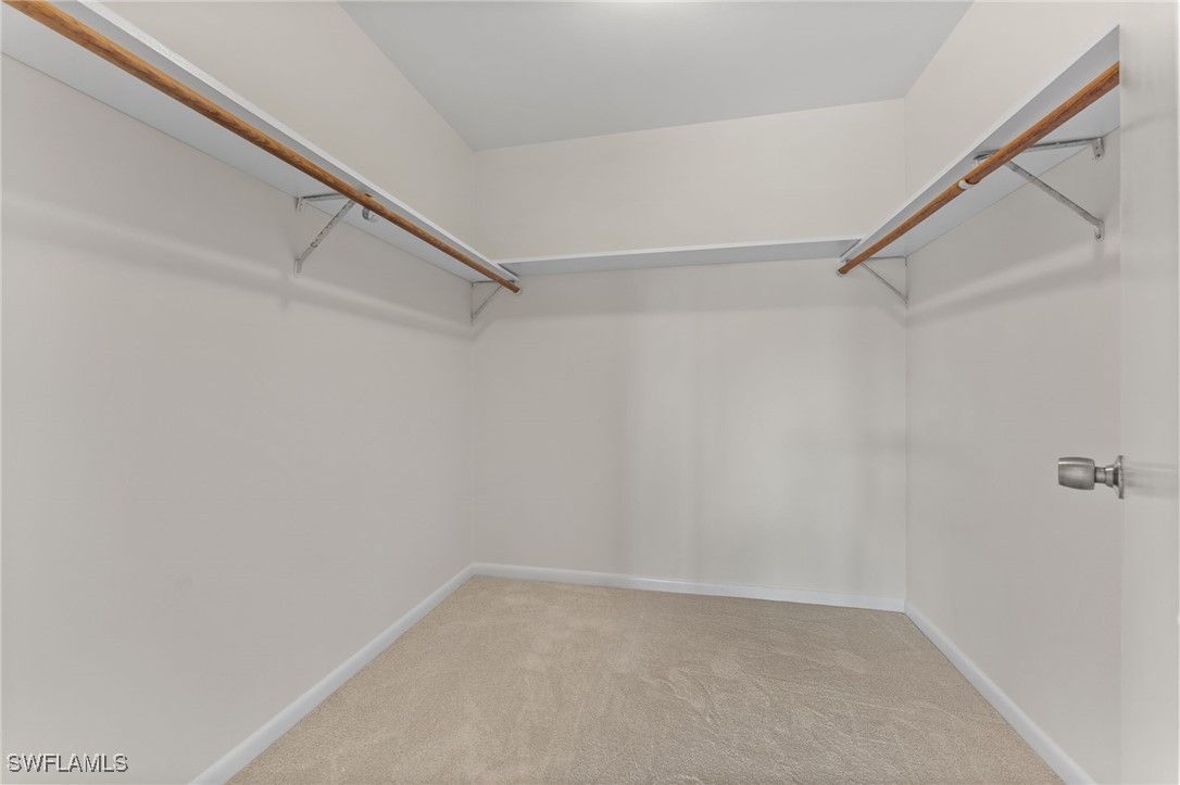 662 East Rocks Drive Sanibel, FL 33957 - Photo 25 of 39 Gallery Image 25