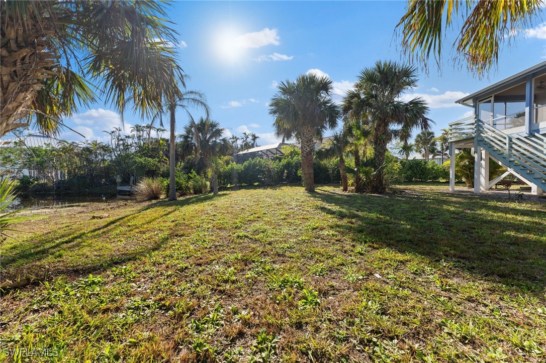 662 East Rocks Drive Sanibel, FL 33957 - Photo 32 of 39 Gallery Image 32