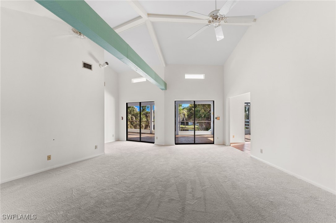 662 East Rocks Drive Sanibel, FL 33957 - Photo 6 of 39 Gallery Image 6