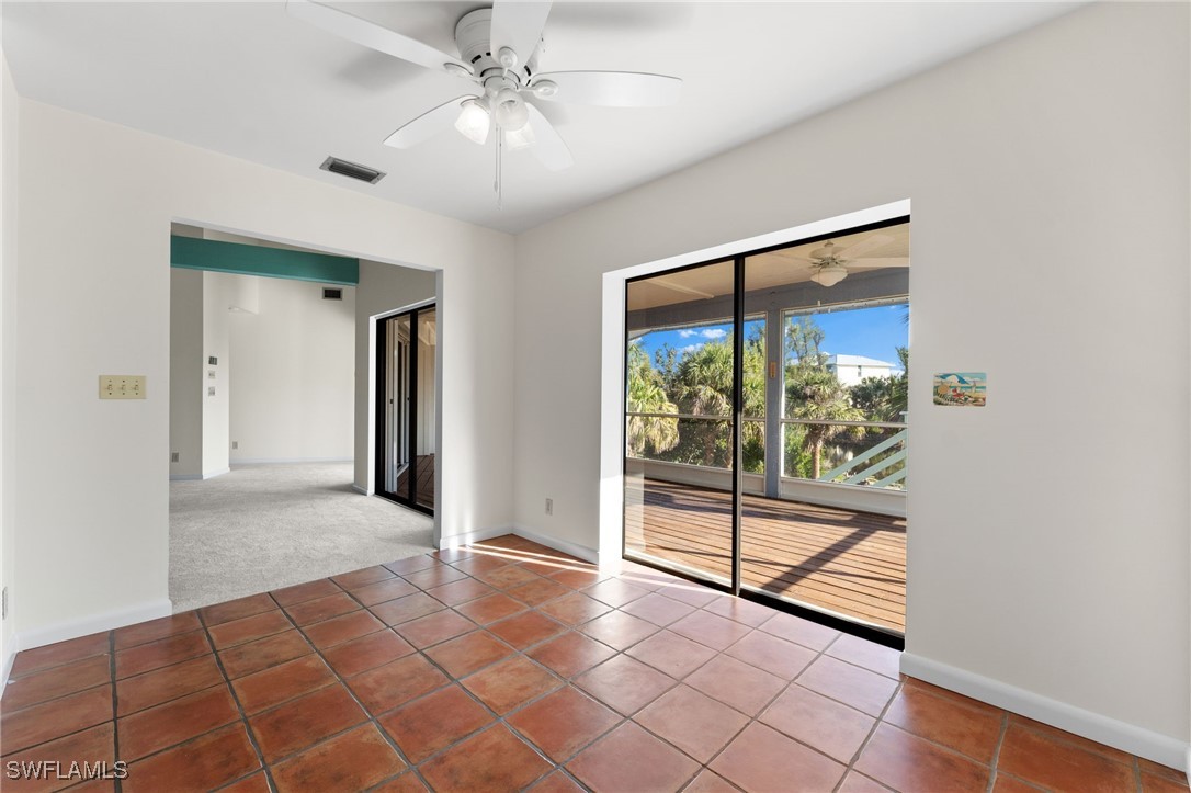 662 East Rocks Drive Sanibel, FL 33957 - Photo 8 of 39 Gallery Image 8