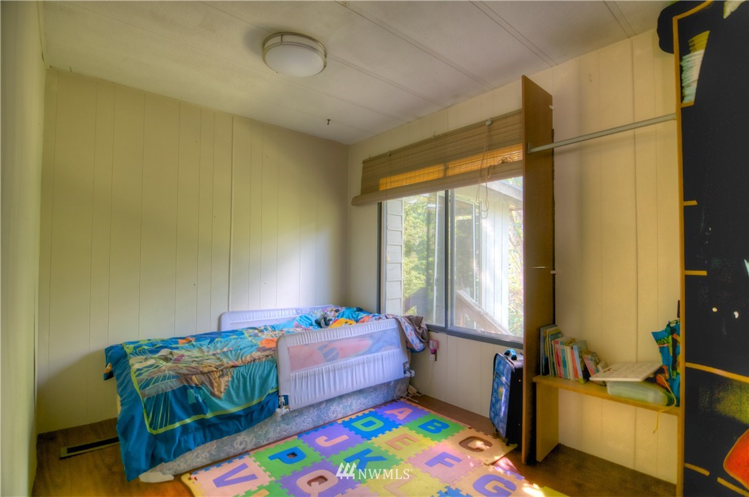 10416 Mullen Road Southeast Olympia, WA 98513 - Photo 12 of 21 Gallery Image 12