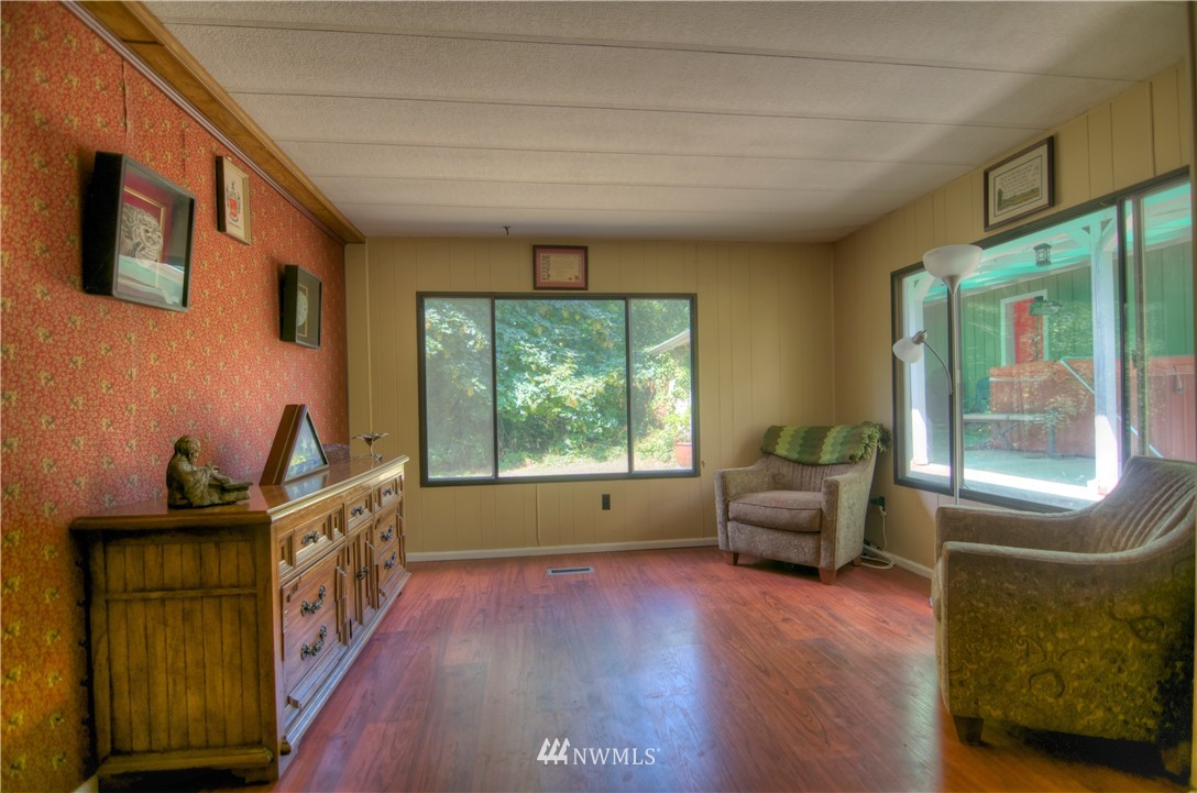 10416 Mullen Road Southeast Olympia, WA 98513 - Photo 3 of 21 Gallery Image 3