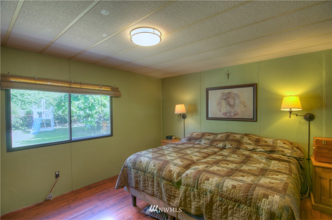 10416 Mullen Road Southeast Olympia, WA 98513 - Photo 9 of 21 Gallery Image 9