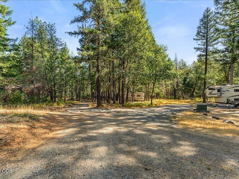 450 Brown Road O'Brien, OR 97534 - Photo 19 of 21 Gallery Image 19