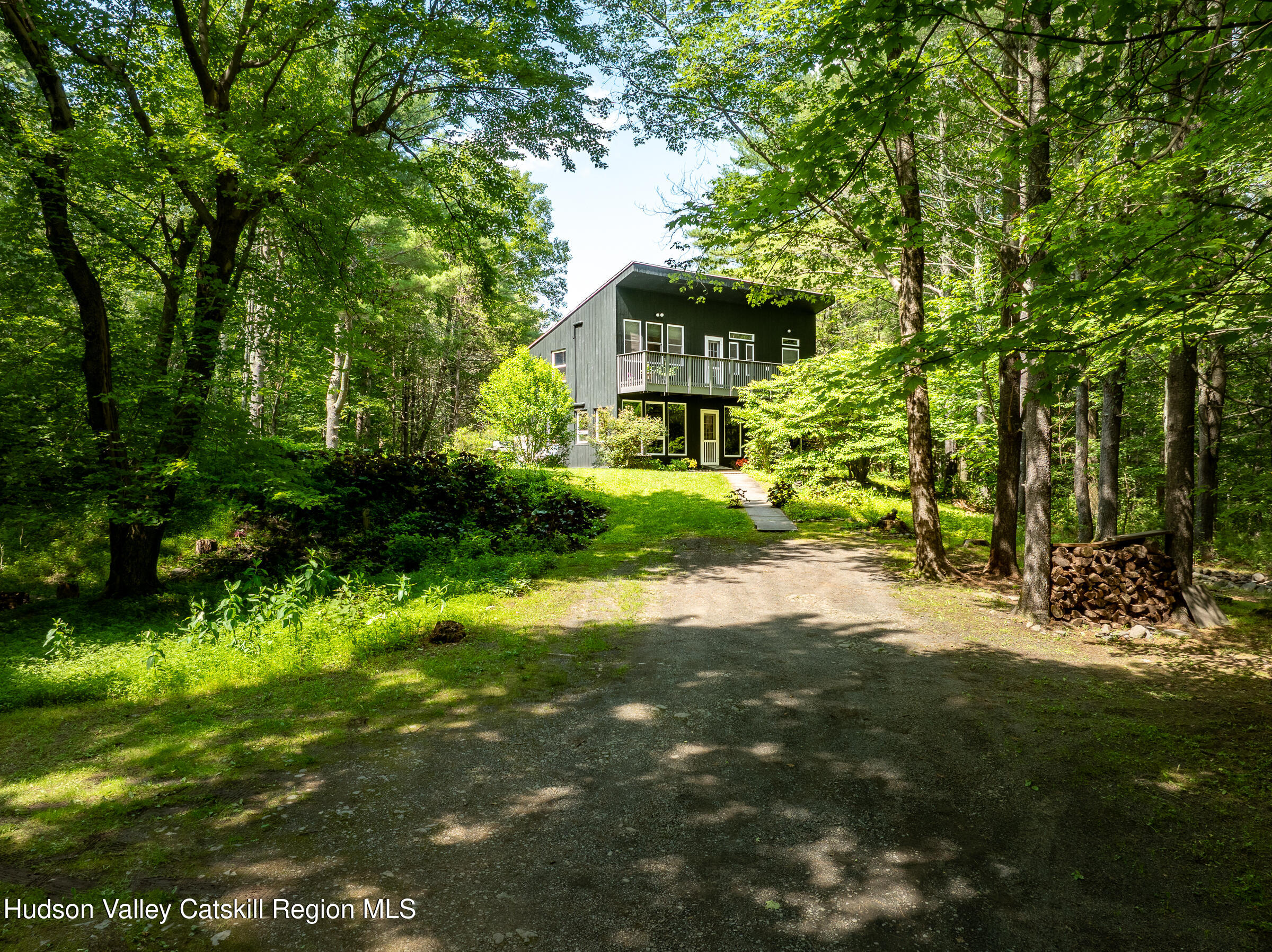 159 Pine Lane Saugerties, NY 12477 - Photo 2 of 28 159 Pine Lane LR-130