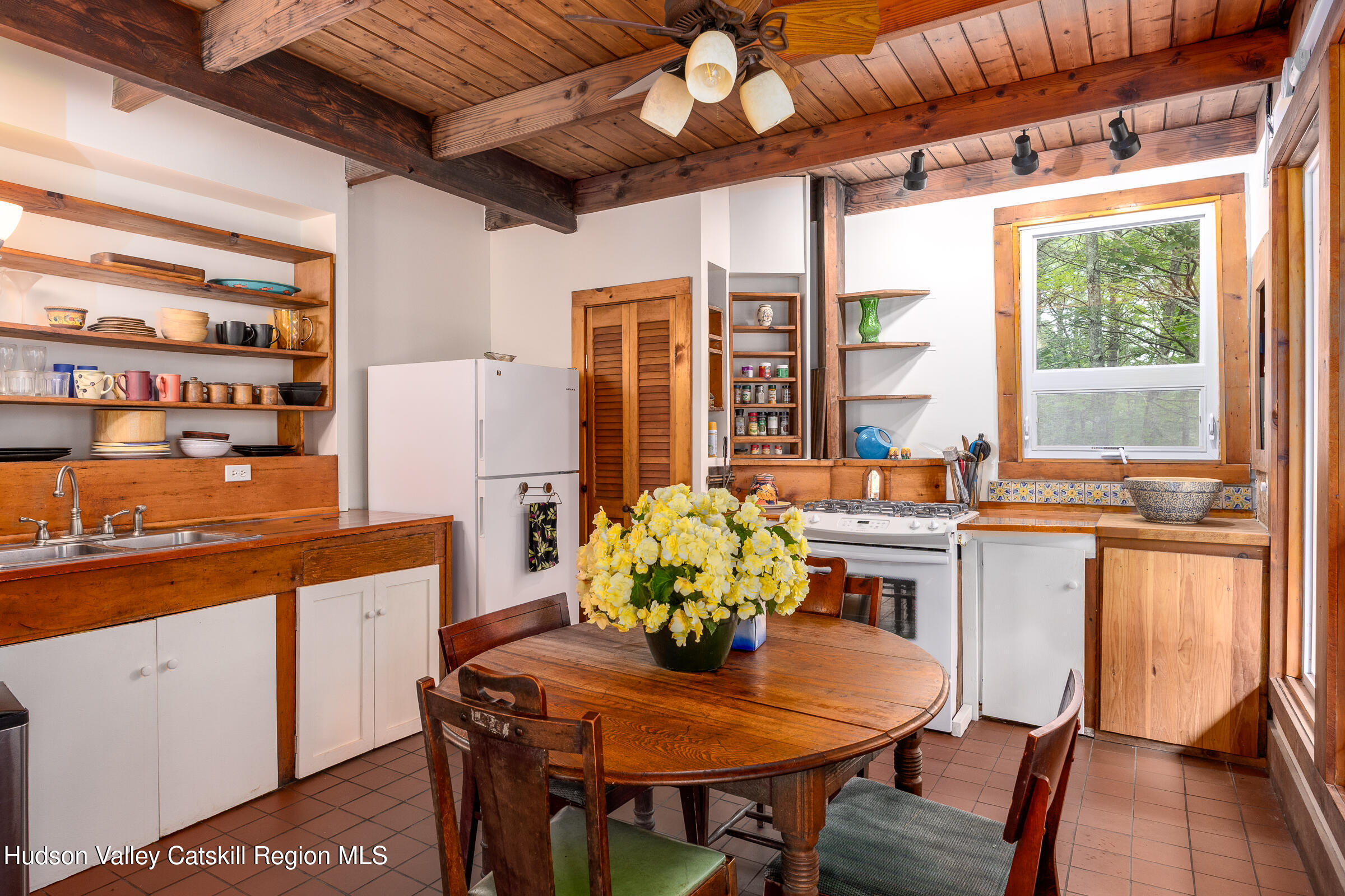 159 Pine Lane Saugerties, NY 12477 - Photo 6 of 28 159 Pine Lane LR-100