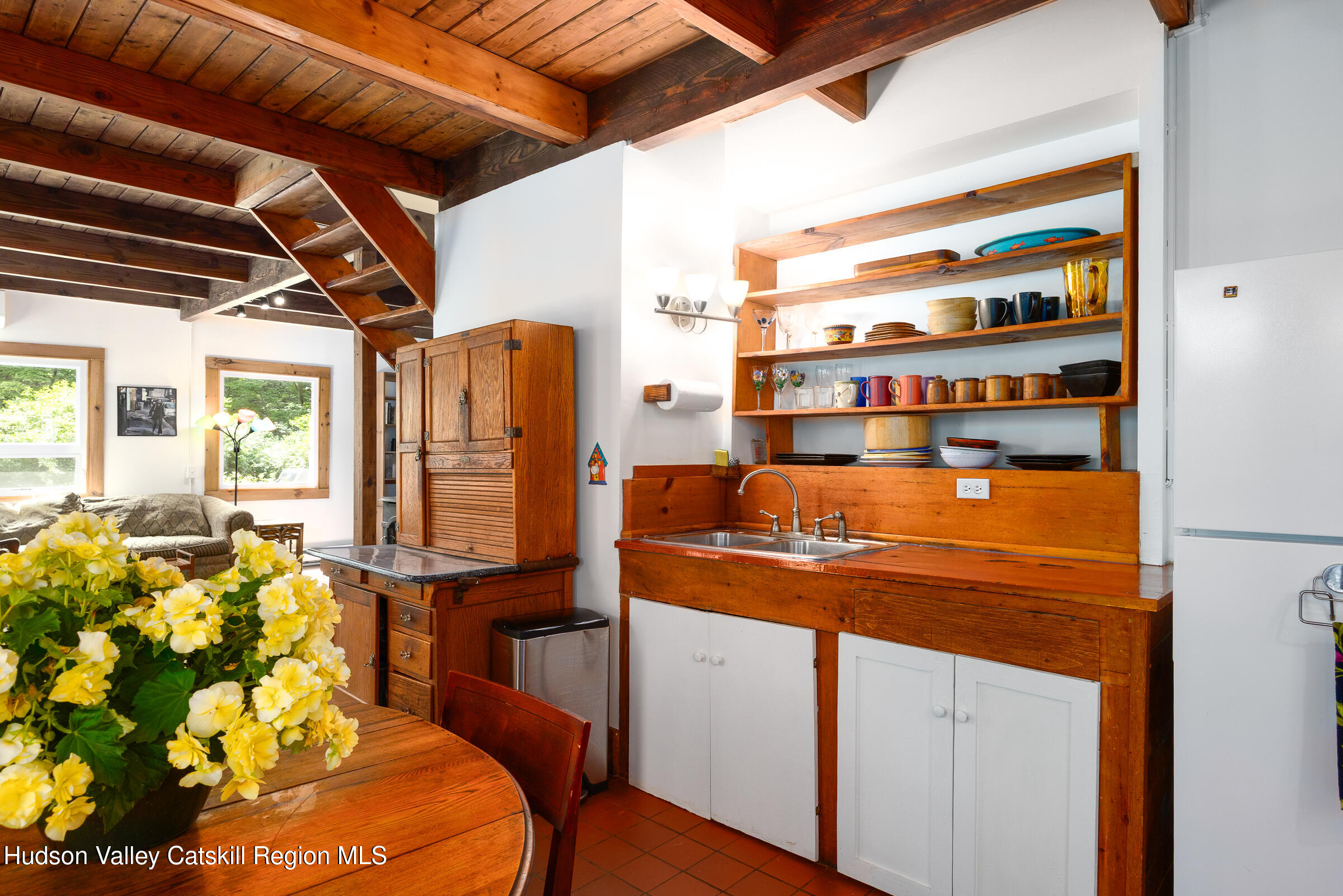 159 Pine Lane Saugerties, NY 12477 - Photo 7 of 28 159 Pine Lane LR-102