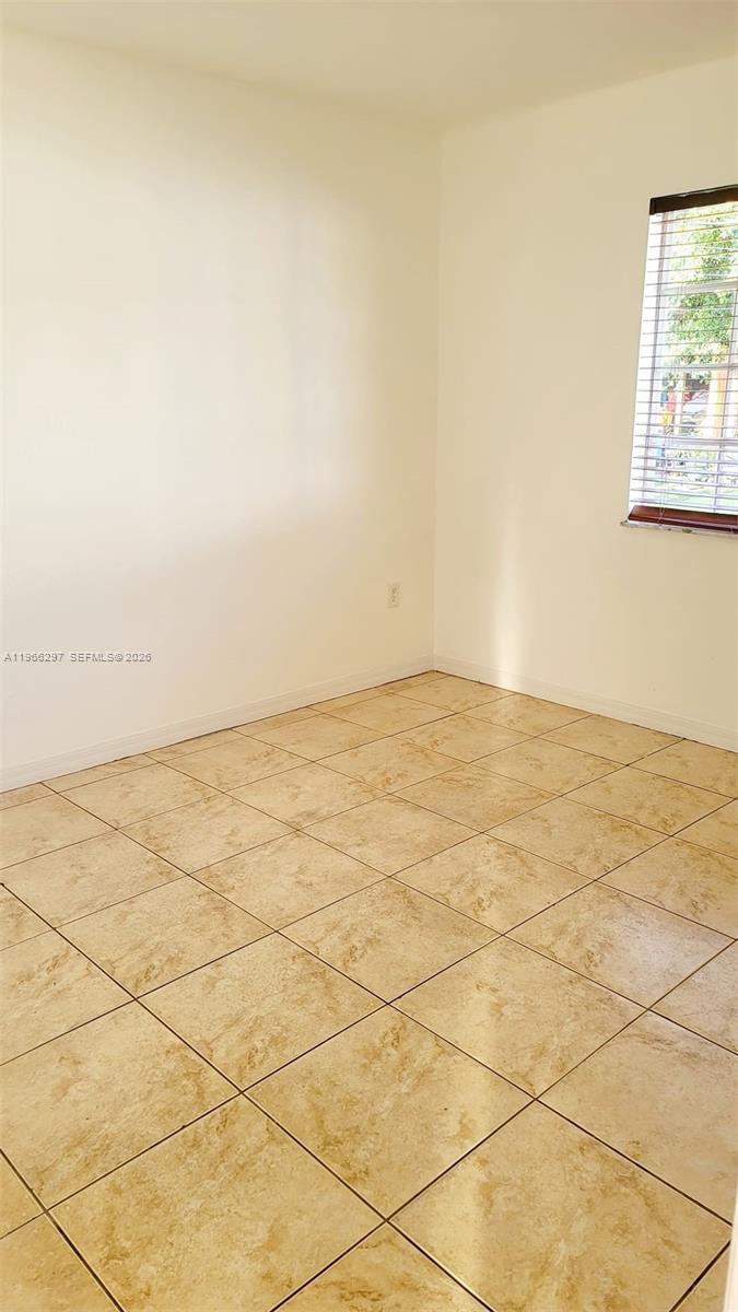 3252 Northwest 94th Street Miami, FL 33147 - Photo 12 of 16