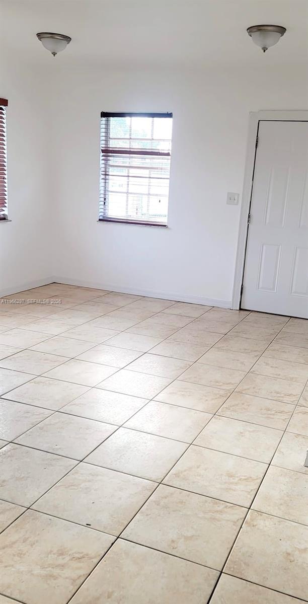 3252 Northwest 94th Street Miami, FL 33147 - Photo 15 of 16
