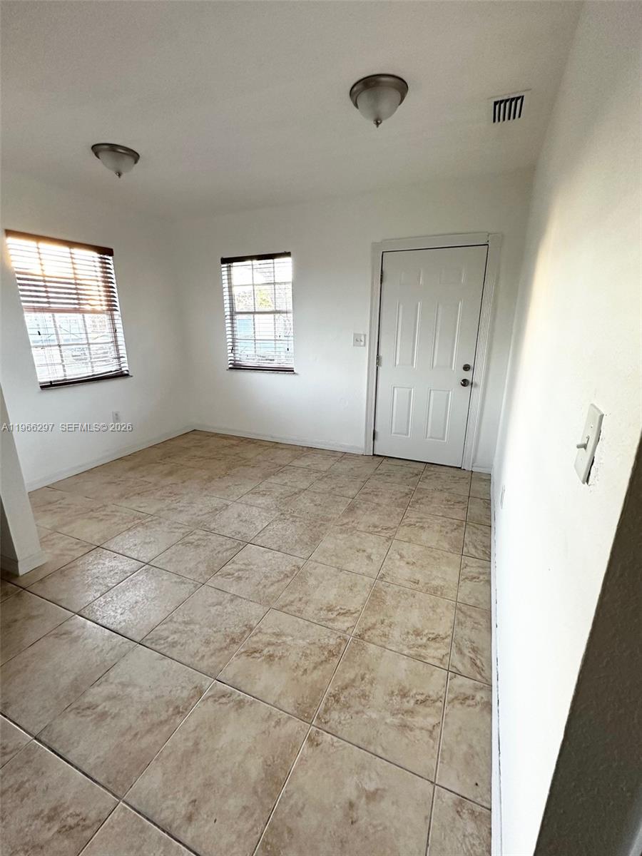 3252 Northwest 94th Street Miami, FL 33147 - Photo 5 of 16