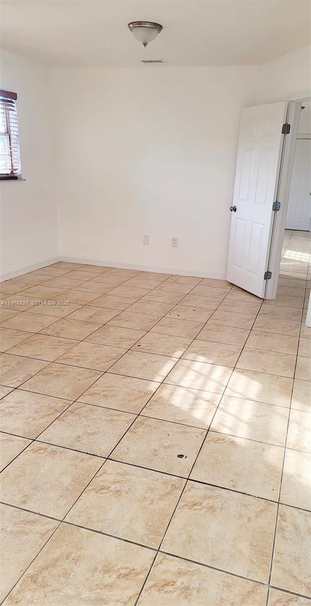 3252 Northwest 94th Street Miami, FL 33147 - Photo 6 of 16
