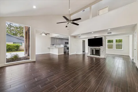 $349,000 | 1906 River Falls Drive, Houston, TX 77339